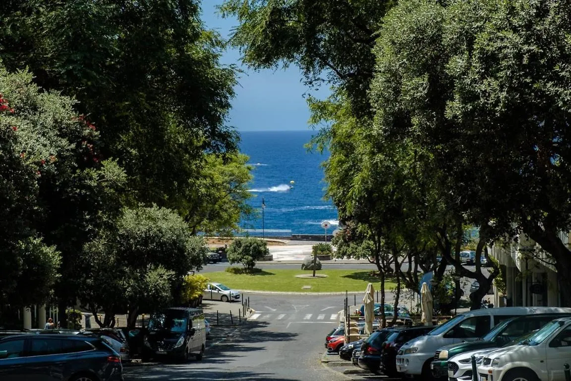 Guestready - A Sunny Delight In Funchal Apartment